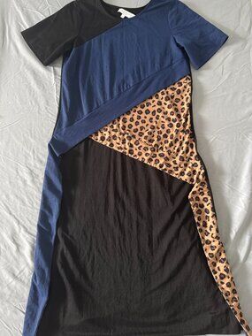 Never Fully Dressed Colorblock Leopard Panel Dress Small Short Sleeve
